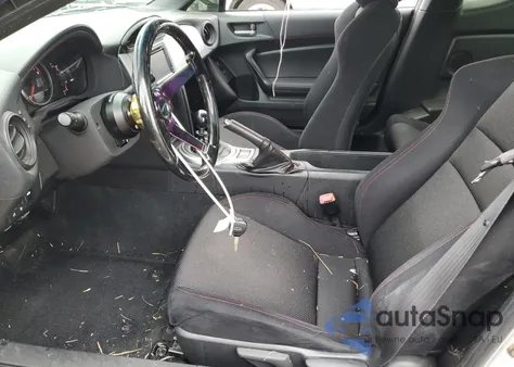 2013 Subaru Brz 2.0 Premium из США, поврежденный, VIN JF1ZCAB18D1607134